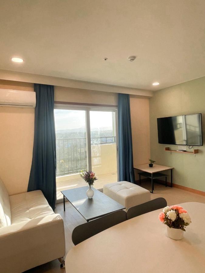 On Hotel Friendship Angeles Zewnętrze zdjęcie