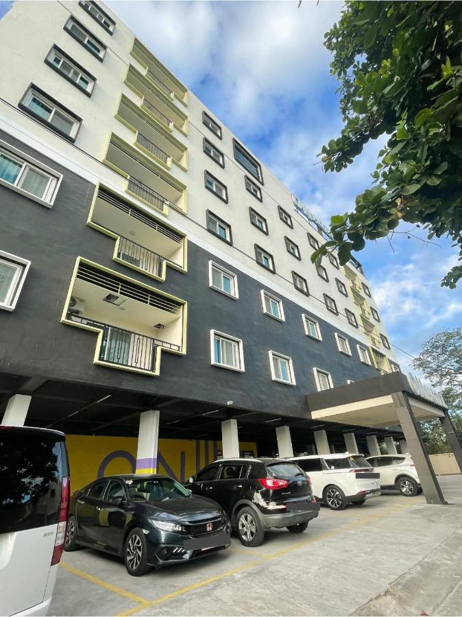 On Hotel Friendship Angeles Zewnętrze zdjęcie
